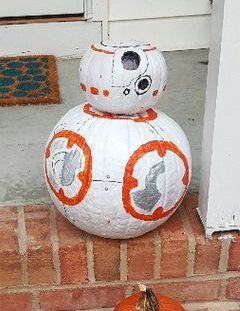 Bb 8 Star Wars, Iron Man Pumpkin, Star Wars Pumpkin, Pumpkin Masters, Painted Pumpkin Ideas, Halloween Pumpkin Stencils, Parts Of A Pumpkin, Pumpkin For Halloween, Star Wars Bb8