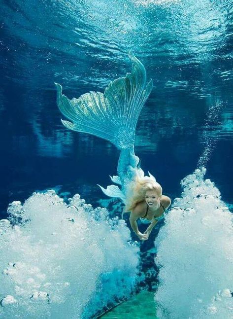 Image may contain: 1 person, smiling, swimming, water and outdoor Mermaid Aesthetics, Weeki Wachee Mermaids, Mermaid Photography, Silicone Mermaid Tails, Mermaid Stuff, Fantasy Mermaids, Mermaid Photos, Siren Mermaid, Mermaid Fairy