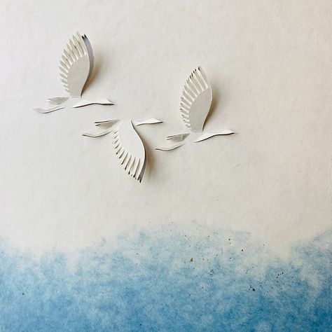 2023 | paper works Anna Bellmann Hanging Paper Sculpture, Paper Work, Kinetic Paper Art, Paper Relief, Paper Bird, Cut Paper Modern Art Wallpaper, Origami Card, 3d Paper Bird, Paper Bird Sculpture