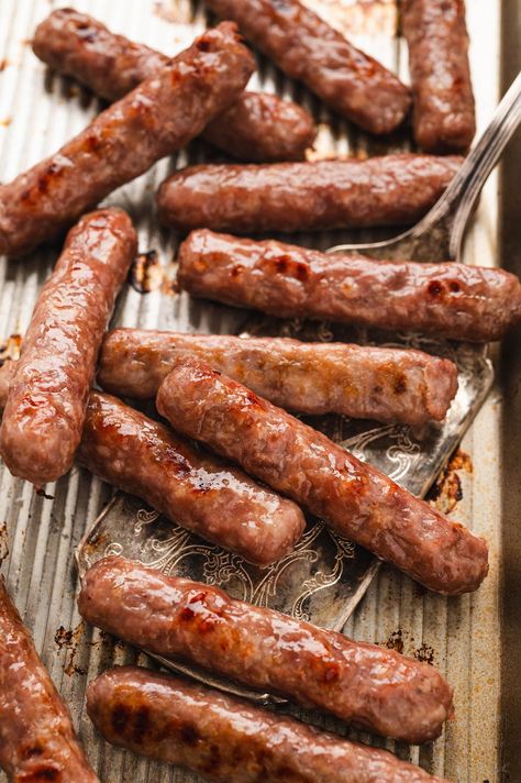 A Guide to Cooking Sausage In The Oven - Foxes Love Lemons Sausages In Oven, Breakfast Sausage In The Oven, Cooking Breakfast Sausage, Turkey Bacon In Oven, Cook Sausage In Oven, Sausage Photography, Sausage In The Oven, Cooking Sausage, Vegetarian Quiche Recipes