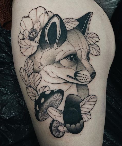 Neo Traditional Animal Tattoo Design, Fox Neo Traditional, Neotraditional Animal Tattoos, Neo Traditional Animals, Neotraditional Fox Tattoo, Neo Traditional Fox Tattoo, Neo Traditional Tattoos Black And Grey, Neo Traditional Animal Tattoo, Neotraditional Tattoo Black And Grey