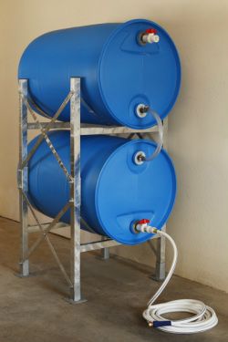 Long Term Water Storage, Rain Barrel Stand, Rain Barrel System, Water Collection System, Water Storage Containers, Storing Water, Water Barrel, Fabrication Tools, Water Collection