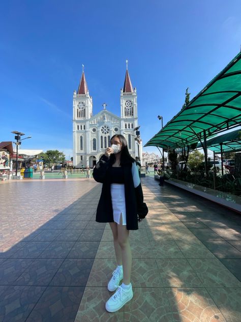 outfit links in my tiktok (karyll.m) Baguio Outfit Ideas Philippines, Outfit For Baguio City, Baguio Ootd, Baguio Outfit, Outfit Links, Baguio City, Fits Aesthetic, Aesthetic Shop, Korean Casual Outfits