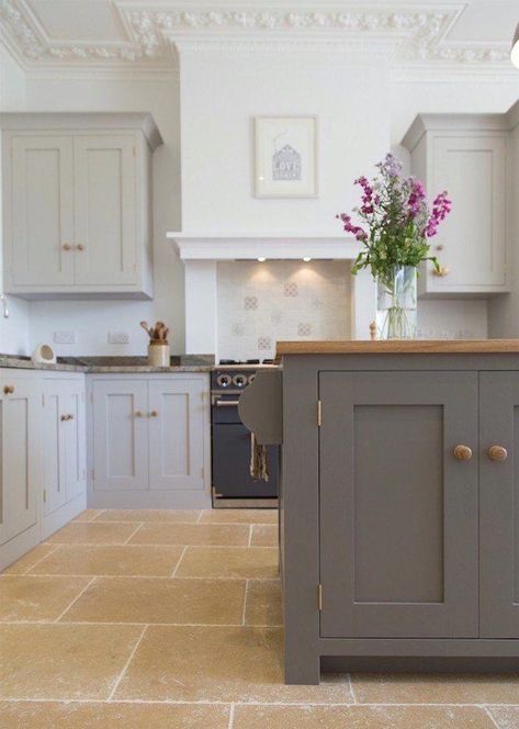 moles breath and purbeck stone – farrow and ball – sustainable kitchens.co.uk #kitchencolors Moles Breath, Kitchen Ideas With Island, Farrow And Ball Kitchen, European Kitchen Cabinets, Purbeck Stone, Country Kitchen Ideas, Kitchen Colours, French Country Kitchens, Kitchen Decor Apartment