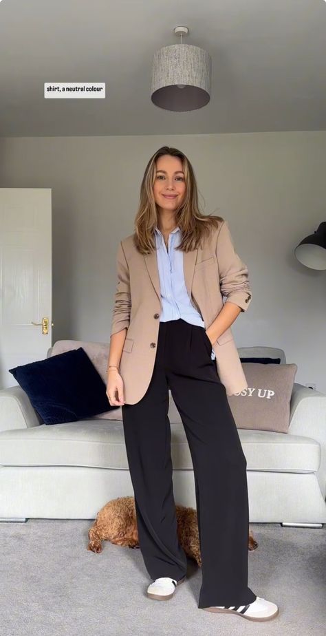 Woman Professor Outfit, Professor Attire Women, Professor Outfits Women, Woman Professor, Becky Core, Professor Outfits, Outfit Trabajo, Office Ootd, Office Fits