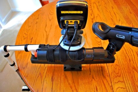 Palmetto Kayak Fishing: DIY Portable Fishfinder For Your Kayak Kayaking Essentials, Kayak Fish Finder, Fishing Boat Accessories, Kayak Fishing Setup, Kayak Fishing Diy, Fishing 101, Kayak Fishing Gear, Fishing Waders, Jon Boat