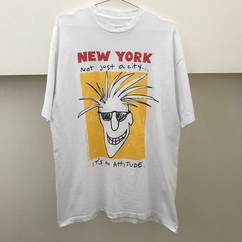 Streetwear New York, Andy Warhol Art, Dancing In The Kitchen, Warhol Art, Graphic Streetwear, Wall Of Sound, Merch Design, Design Posters, Vintage New York