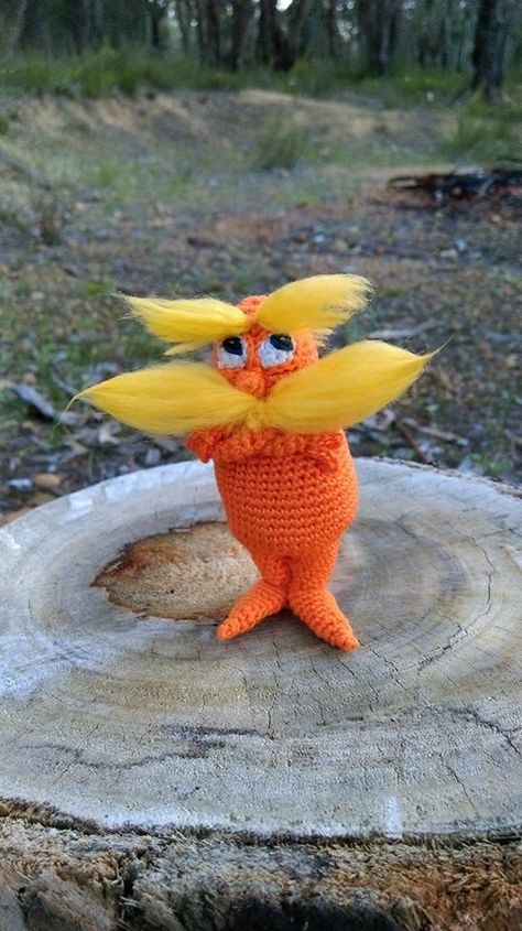 'The Lorax' - mini version crocheted using embroidery thread.   Project information here;   http://www.ravelry.com/projects/LindaDavie/the-lorax---unless-tea-cosy Crochet Lorax Amigurumi, Lorax Costume, Lorax Trees, Lorax Birthday, Lorax Party, Let It Die, Dr Seuss Birthday Party, Dr Seuss Birthday, Funny Character