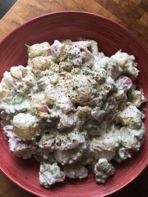 Blue Cheese Potato Salad, Red Skin Potato Salad, Macaroni Salads, Red Potato Salad, Potato Salads, Cheese Potato, Traditional Thanksgiving, Cold Side, Summer Foods