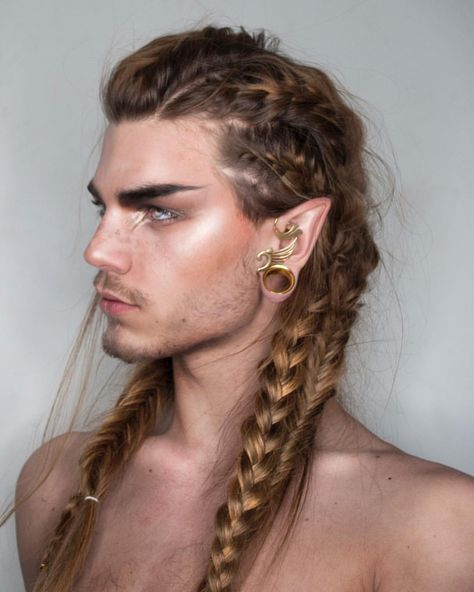 Elf Hairstyles, Elvish Hairstyles, Nils Kuiper, Elven Hairstyles, Man With Long Hair, Elf Hair, Male Elf, 70s Hair, Viking Hair