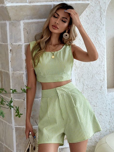 Shorts Set Two Piece, Matching Shorts And Top Set, Summer Sets Outfits Two Pieces, Short Skirt And Top, Matching Two Piece Outfit, Style Salopette, Matching Top And Skirt, Two Piece Outfits Shorts, Matching Sets Outfit