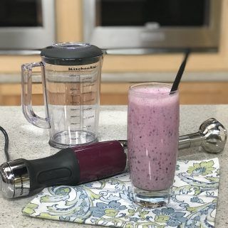 Banana Berry Smoothie | epicuricloud (Tina Verrelli) Immersion Blender Recipes Smoothie, Smoothie Recipes With Almond Milk, Immersion Blender Smoothie, Yogurt Fruit Smoothie, Smoothie Recipes Without Yogurt, Portable Blender Recipes, Recipes With Milk, Recipes With Almond Milk, Immersion Blender Recipes