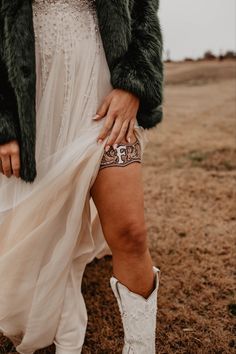 Tooled Leather Wedding, Leather Wedding Garter, 2022 Wedding Dresses, Country Wedding Pictures, Western Weddings, Country Western Wedding, Western Style Wedding, Western Themed Wedding, Leather Garter