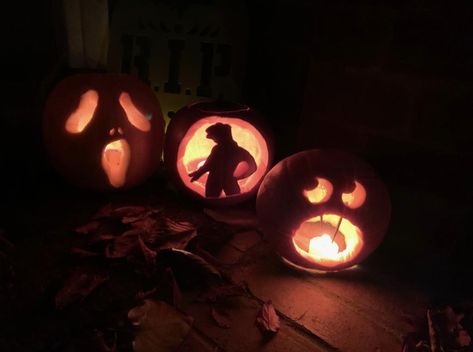 Pumpkin Carving Ideas Harry Styles, Harry Styles Pumpkin Carving, Harry Styles Pumpkin, Holiday Time, Fall Vibes, Pumpkin Carving, Harry Styles, Carving