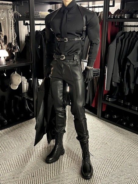 Gothic Mode, Goth Guys, Fashion Suits For Men, Goth Outfits, 가을 패션, Fancy Outfits, Fantasy Clothing, Suit Fashion, Character Outfits