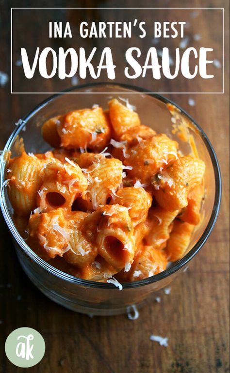 Best Vodka Sauce, Pasta Vodka, Pasta With Vodka Sauce, Vodka Sauce Recipe, Best Vodka, Vodka Sauce Pasta, Marzano Tomatoes, Penne Alla Vodka, Vodka Pasta