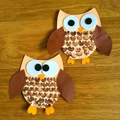 Owl Art For Preschoolers, Owls Preschool Crafts, Owls Eyfs Activities, Owl Art And Craft, Owl Craft Ideas, Owl Projects For Preschool, Owl Babies Craft, Owls Crafts For Preschoolers, Fall Owl Crafts For Kids