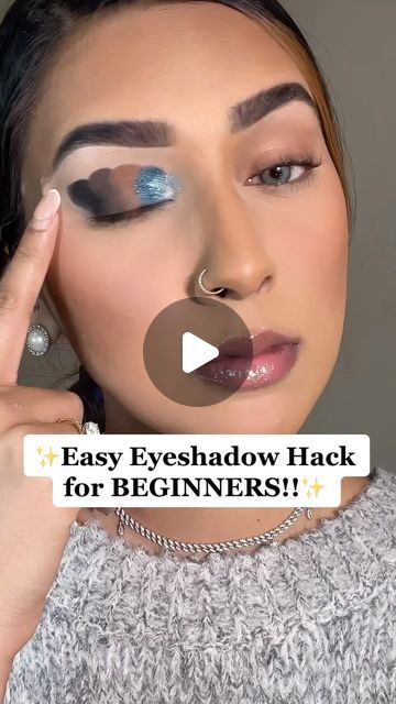 Rashna Kutwaroo on Instagram: "Have you guys tried this eyeshadow placement hack? Also, how pretty is this blue eyemakeup😍🦋💙
.
.
@trueluscious - Angel Eyes Eye Primer 
@sigmabeauty - Beachy Eyeshadow Palette
.
.
#blueeyemakeup #blueeyeshadow #blueeyeshadowlook #bluemakeup #eyemakeuptutorial #easyeyeshadow #makeupforbeginners #eyeshadowtutorial #makeupideas #summermakeup #eyeshadowhack #makeuphacks #makeuptipsforbeginners #explorepage" Eyeshadow Looks For Hazel Eyes Step By Step, Smokey Eye Tutorial Step By Step, Step By Step Eyeshadow Looks, Eye Shadow Looks For Brown Eyes, Easy Eyeshadow Looks Step By Step, Soft Blue Eye Makeup, Eyeshadow Looks Blue Eyes, Blue Eyeshadow Ideas, Easy Smokey Eye For Beginners