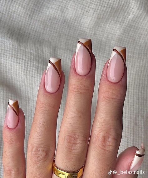 Square Nail French Designs, French Nail Designs Square, Nails Francesa, Subtle Nails, Simple Gel Nails, Work Nails, Casual Nails, Blush Nails, Short Acrylic Nails Designs