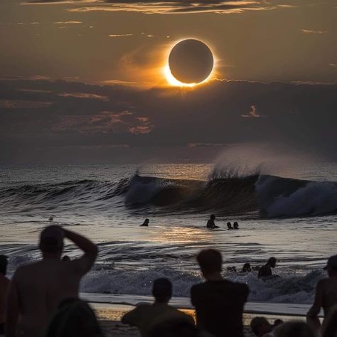 National Geographic Wild, Sun Eclipse, National Geographic Photography, Path Of Totality, Total Eclipse, Lunar Eclipse, Beautiful Moon, Solar Eclipse, Beach Aesthetic