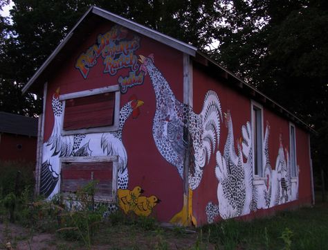 chicken coop mural - Google Search Chicken Mural, Backyard Coop, Chicken Home, Outside Paint, Coop Design, Chicken Painting, Coop Plans, Chicken Coop Plans, Backyard Chicken Coops