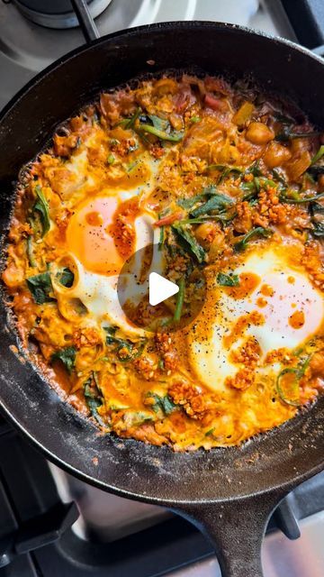 Thevi's Kitchen 🇲🇾 on Instagram: "Still on Eggs 🍳 

I’m always thinking about curry. That’s my forever comfort food. This recipe is like a shakshuka, but I’ve added chickpeas and curry powder to satisfy my curry-cravings. Once the chickpeas are cooked in the curry, I’ve mash some with my spoon to make the curry thicker. Threw in some baby spinach too. 

This is a protein-packed dish that’s not only nourishing but oh so delicious!

Here are the ingredients, in order of appearance:

Cooking oil
Sliced onions
Mixed spices (mustard, fenugreek and cumin seeds)
Sliced garlic
Tomatoes 
Curry powder
Chickpeas (canned - rinsed and drained)
Salt
Water
Oatmilk
Baby spinach 
Eggs
Crispy chilli garlic
Black pepper

If you don’t add the eggs, this is a yummy vegan curry for one 🫶🏼

#theviskitchen # Shakshuka Eggs, How To Make Shakshuka, Super Healthy Breakfast, Shakshuka Recipe, Shakshuka Recipes, Tomato Curry, Eggs Breakfast, Spinach Egg, Middle Eastern Dishes