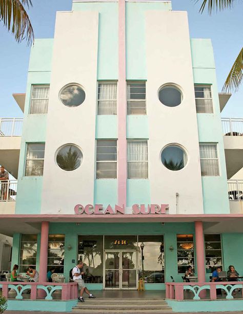 Miami Building, Miami Architecture, Beach Art Deco, Beach Architecture, Miami Art Deco, Tropical Art Deco, Miami Hotels, Hotel Exterior, Streamline Moderne