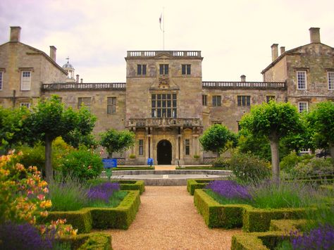 Wilton House, Wilton Japanese Inspired Home Exterior, House England, Wilton House, Japanese Inspired Home, Belton House, Harewood House, Salisbury Wiltshire, Open Garden, British Architecture