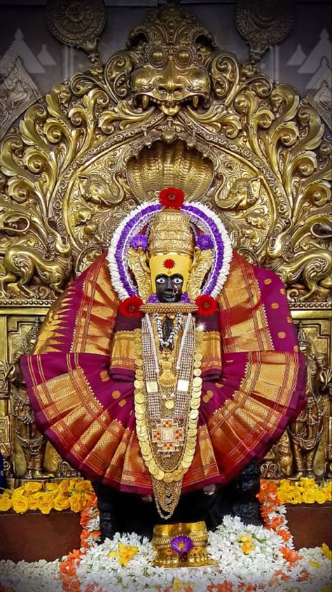 Maha Laxmi Goddesses, Mahalaxmi Kolhapur Hd Images, Mahalaxmi Hd Wallpaper, Mahalakshmi Goddesses, Dussera Wishes, Gopala Krishna, Photos Of Lord Krishna, Kolhapur Mahalakshmi, Maha Lakshmi