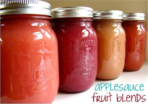 Strawberry applesauce and blueberry applesauce. Great for kids! No sugar added either! Canning Meat, Canning Granny, Canning Fruit, Canned Food Storage, Apple Sauce Recipes, Strawberries Blueberries, Homemade Applesauce, Healthy School Lunches, Healthy Fruit