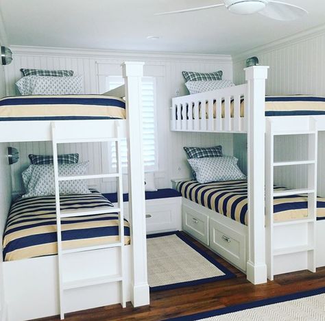 Double Deck Bed Ideas, Bunk Bed Rooms, Kids Bed Design, Loft House Design, Hostels Design, Diy Bunk Bed, Double Bunk, Bunk Beds Built In, Cool Kids Bedrooms