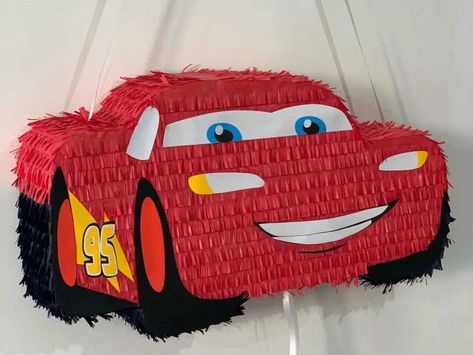 Piñata Artesanal Cars Auto Princesas | Mercado Libre Piñata Cars, Car Pinata, Homemade Pinata, Baby Alive Doll Clothes, Disney Cars Party, Piñata Ideas, Diy Pinata, Cars Party, Baby Alive Dolls