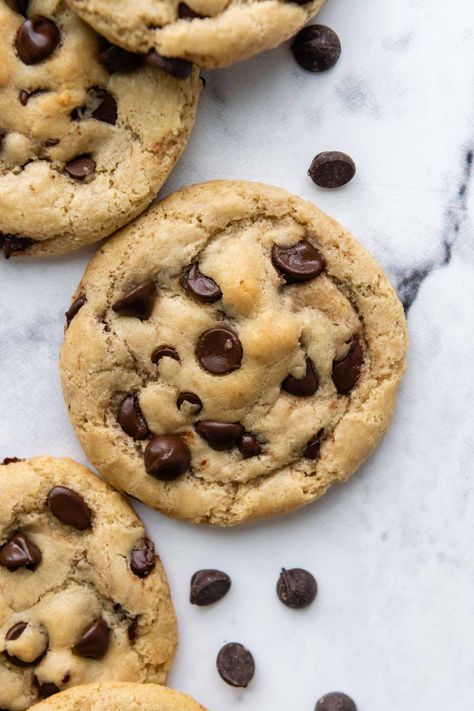 Gluten Free Chocolate Chip Cookies Recipe, Gluten Free Chocolate Chip Cookies Easy, Dairy Free Chocolate Chip Cookies, Basic Chocolate Chip Cookies, Best Gluten Free Cookies, Gooey Cookies, Dairy Free Chocolate Chips, Gluten Free Chocolate Chip Cookies, Chocolate Chip Cookies Recipe