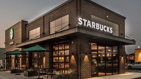 Starbucks Interior, Starbucks Shop, Restaurant Exterior Design, Café Starbucks, Cafe Exterior, Starbucks Design, Retail Facade, San Myshuno, Commercial Design Exterior