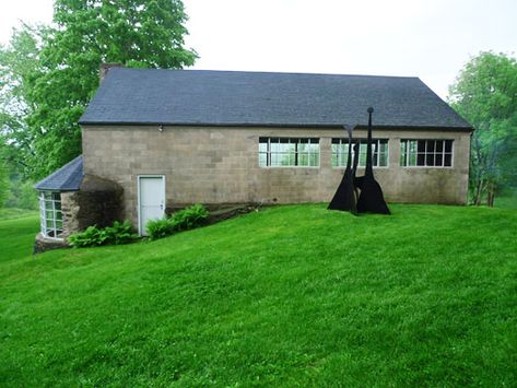 studio 1 a Calder Jewelry, Alexander Calder Jewelry, Cinder Block House, Concrete Block House, Vacation Cabins, Zero Energy House, Block House, Concrete Houses, Concrete Block