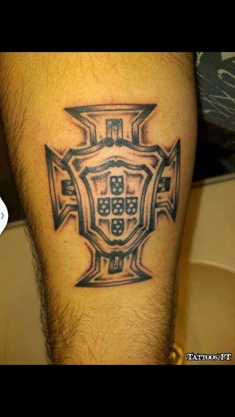 Portugal Portugal Tattoo Ideas, Portugal Tattoo, Portuguese Tattoo, Tats Ideas, Running Tattoo, Cross Tattoo, Polynesian Tattoo, Tatting, Tattoo Ideas