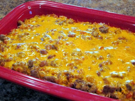 Easy Mexican Casserole -- ground beef, ranch style beans, tortilla chips, rotel tomatoes, onion, cheddar cheese, taco seasoning, cream of chicken soup, water, sour cream and salsa for serving Ranch Style Bean Casserole, Mexican Casserole With Ranch Style Beans, Ranch Style Beans Recipe Ideas, Nacho Bake, Ranch Style Beans, Taco Tortilla, Mexican Casseroles, Nurse Blog, Casserole With Ground Beef