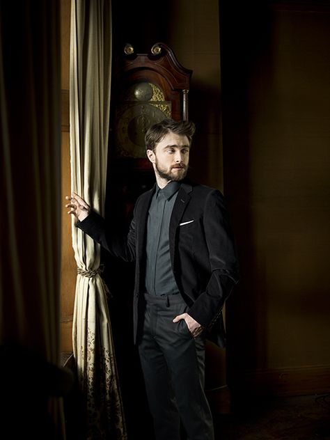 Daniel Radcliffe Photoshoot, Danielle Radcliffe, Jamie Parker, Daniel Radcliffe Harry Potter, Harry Potter Images, Daniel Radcliffe, Harry Potter Fantastic Beasts, Senior Photography, The Girl Who