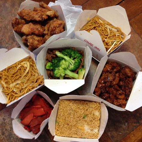 The Top Ten Chinese Takeout Restaurants In San Diego Chinese Food Restaurant, Chinese Takeaway, Best Chinese Food, Chinese Take Out, Takeout Food, Chinese Takeout, Yennefer Of Vengerberg, Chinese Restaurant, Restaurant Recipes