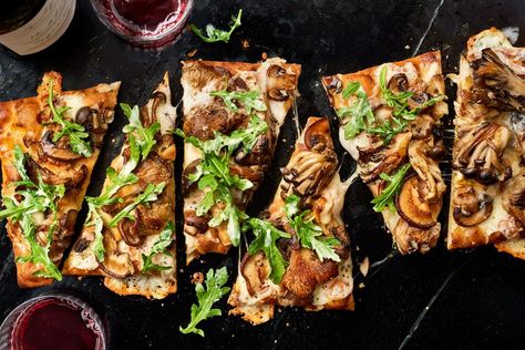 Mushroom Flatbread Recipes, Mushroom Flatbread, Oven Roasted Mushrooms, Flatbread Recipe, Pizza Calzone, Pumpkin Pasta, Flat Breads, White Miso, Flatbread Recipes