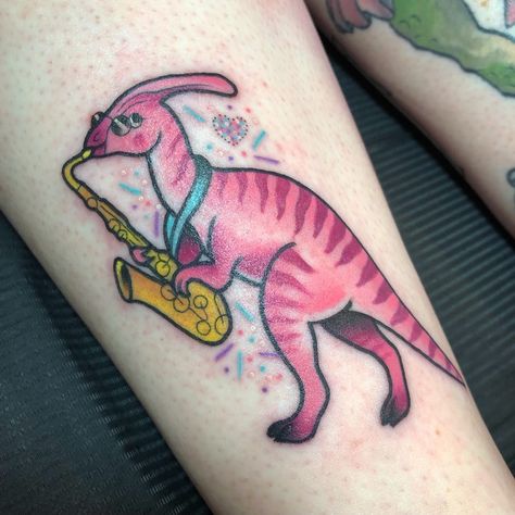 Rhiannon Hustwayte on Instagram: “Shiny photo sarrrryyy! Nobody plays sax like George the parasaurolophus 🎷 *careless whisper plays in the background* done agggeess ago on…” Parasaurolophus Tattoo, Sculpting Projects, Dino Dino, Weird Tattoos, Careless Whisper, Body Tattoos, Future Tattoos, Tattoos And Piercings, I Tattoo