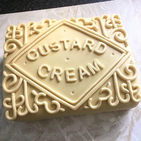 Custard Cream Birthday Cake, Custard Cream Cake, Cupcakes Kids, Happy Unbirthday, Cookies Design, Novelty Cake, Sketchbook Challenge, 13 Birthday Cake, Custard Cream