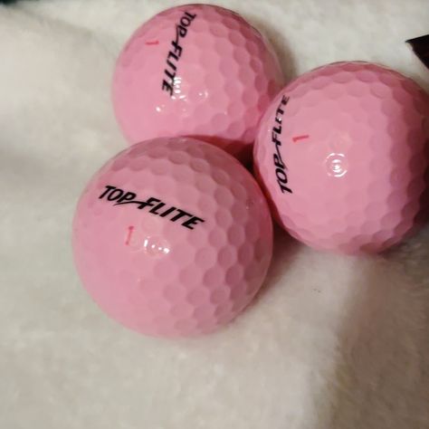 Hot Diva Pink! Top flight D2 plus 15 count maximum distance golf balls Pink Golf Balls, Golf Aesthetics, Studio Gym, Dream Ideas, Womens Golf Fashion, Womens Golf, Malibu Barbie, Blah Blah Blah, The Pines