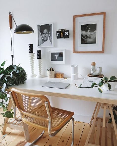 Fixer Upper Home, Cozy Home Office, Workspace Inspiration, Minimal Home, Easily Distracted, Interior Trend, Office Inspiration, Home Office Design, My New Room