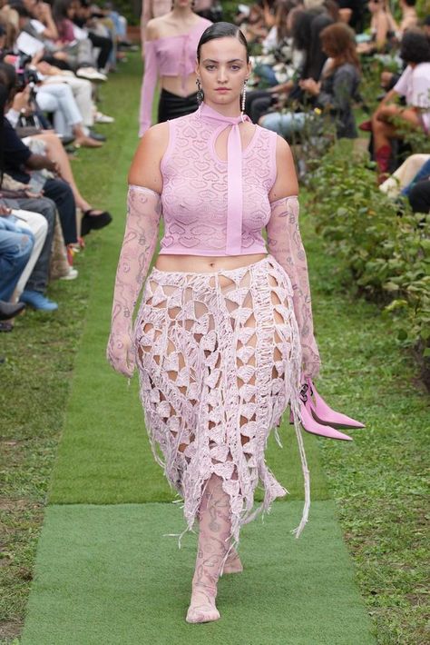 Vogue Fashion Week, Boho Loungewear, Fashion Runway Show, India Fashion Week, Fashion Week 2016, Spring Couture, Copenhagen Fashion Week, Runway Trends, Runway Looks