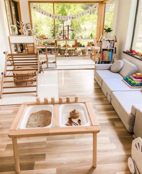 Montessori Family Room, Neutral Montessori Playroom, Kids Playroom Montessori, Montessori Playroom Modern, Open Ended Playroom, Playroom Conservatory Ideas, Minimalistic Playroom, Open Playroom Ideas, Reggio Playroom