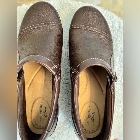 Clark’s Comfort Selection (worn a few times) like new International Bank, Bank Robber, Stitching Details, Clarks Originals, Clarks Shoes, Loafer Flats, Side Zipper, Leather Upper, The Selection