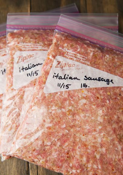 Homemade Italian Sausage Recipes How To Make, Make Your Own Italian Sausage, Homemade Italian Sausage Seasoning, How To Make Italian Sausage Homemade, How To Make Homemade Sausage, Homemade Pizza Sausage, Low Sodium Italian Sausage, Homemade Italian Sausage Recipes Pork, Homemade Hot Italian Sausage Recipes