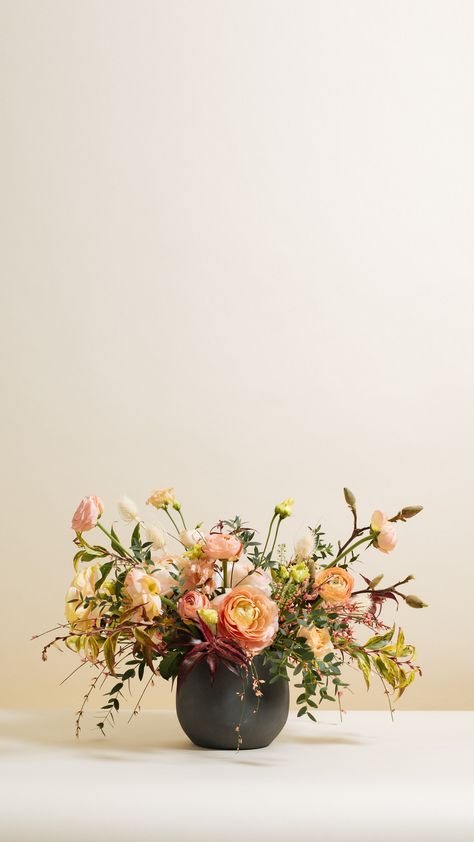 Floom helps you send stunning flowers by local independent florists. Same day and next day flower delivery available. Free delivery on your first purchase. Earthy Floral Arrangements, Thanksgiving Vibes, Fall Floral Centerpieces, Antique Flowers, Small Flower Arrangements, Low Centerpieces, Floral Arranging, Fall Floral Arrangements, Boquette Flowers