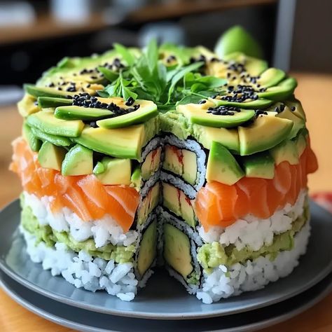 Avocado Sushi Cake Recipe: Delicious Twist on Sushi - Cook with Sozan Sushi Cake Recipe, Asian Charcuterie Board, Sushi Cakes, Smoked Salmon Sushi, Avocado Sushi, Avocado Cake, Sushi Cake, Breakfast Quiche Recipes, Salmon Sushi